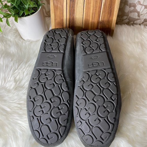 UGG Gray Charcoal Corvin Loafer Slippers size 12 - Picture 8 of 10
